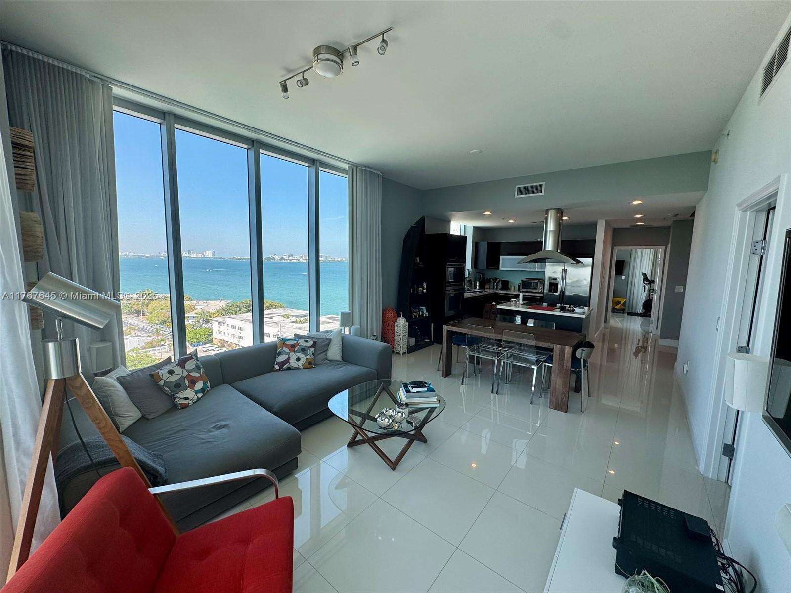Eloquence On The Bay Condos for Sale & Rent | Picture 1
