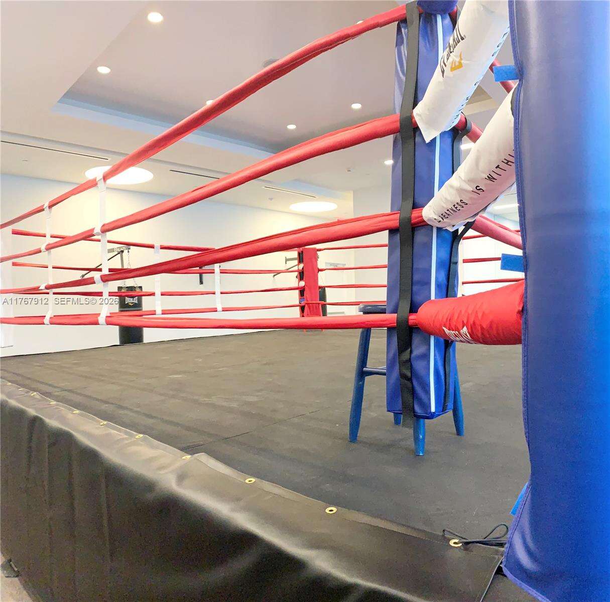 Paramount Miami Worldcenter at 851 1 Ave, Miami, FL 33132 - For Sale photo 5
