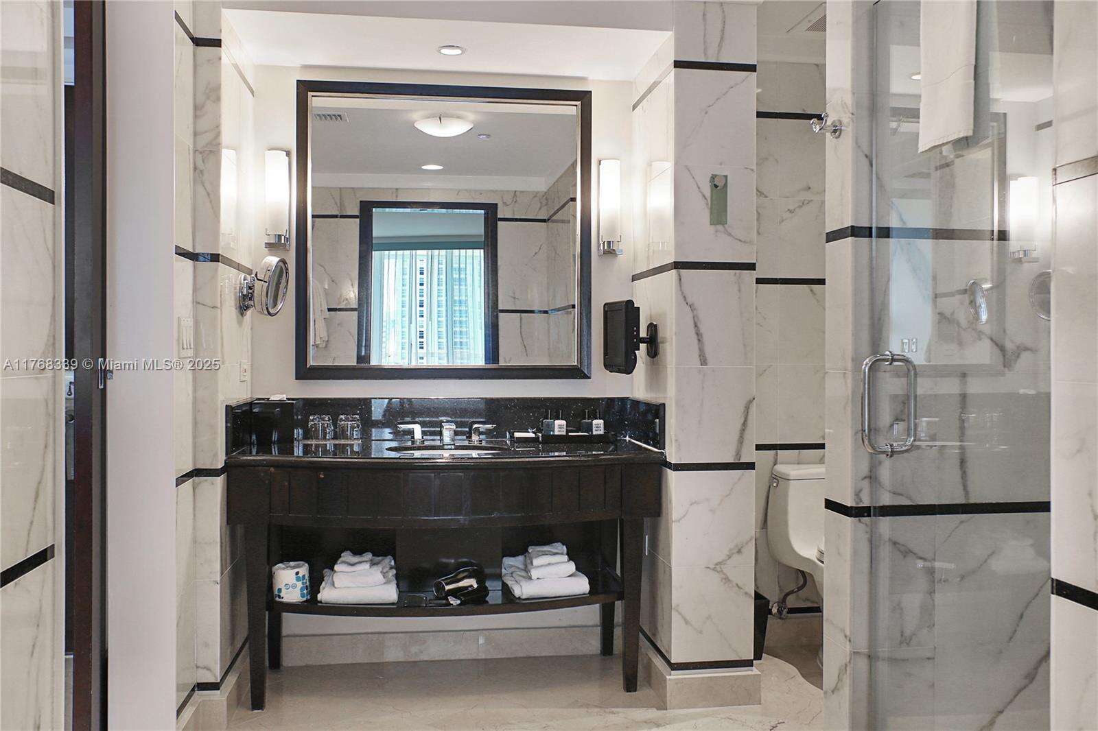 Fontainebleau 3 at 4391 Collins Ave, Miami Beach, FL 33140 - For Sale photo 10