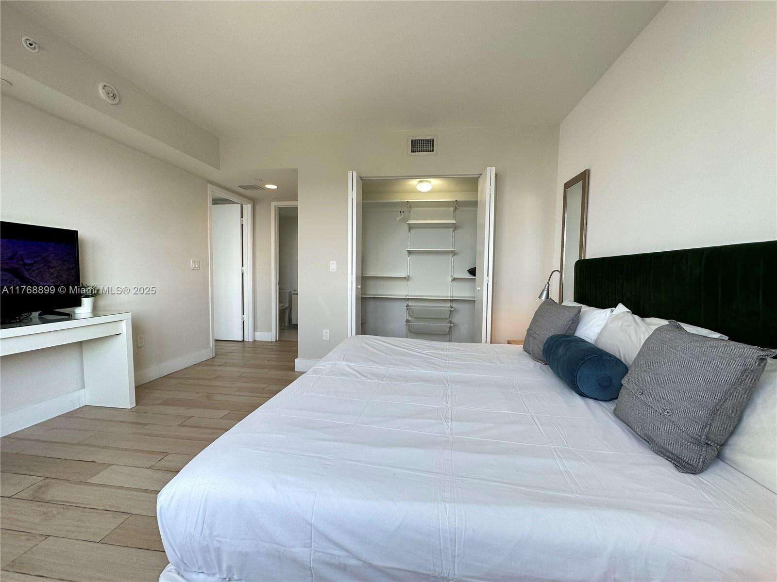 Beachwalk Condo at 2600 Hallandale Beach Blvd, Hallandale Beach, FL 33009 - For Sale photo 37