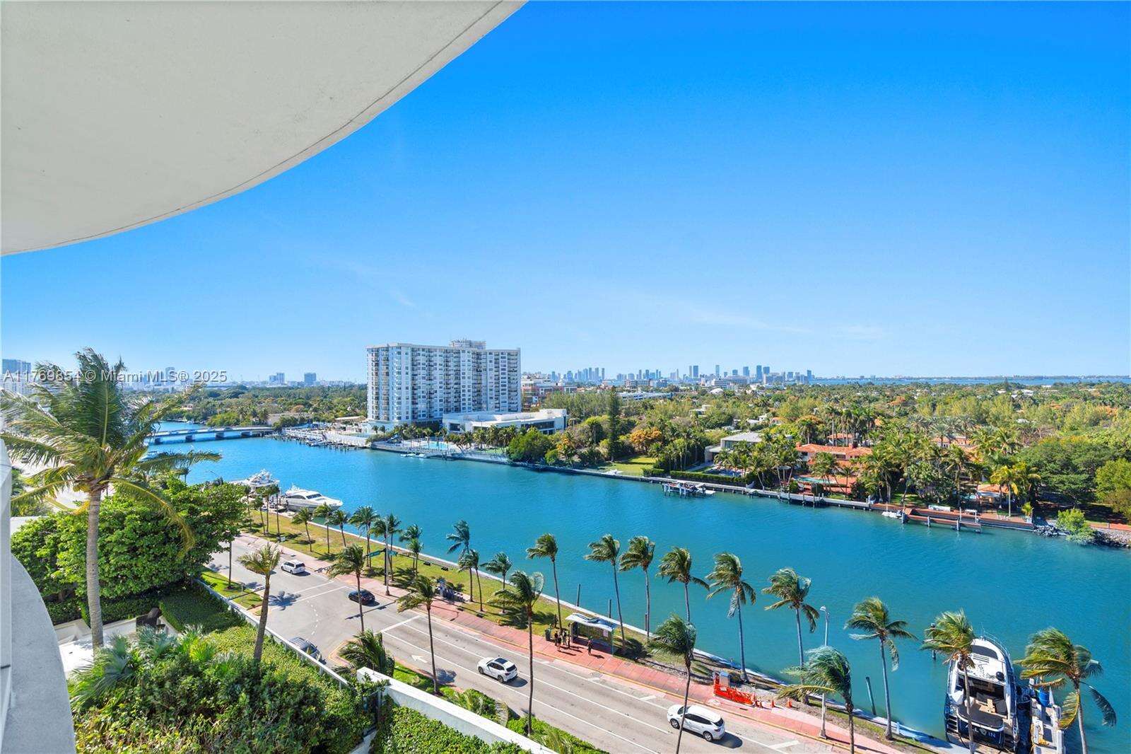 Fontainebleau 2 at 4401 Collins Ave, Miami Beach, FL 33140 - For Sale photo 1