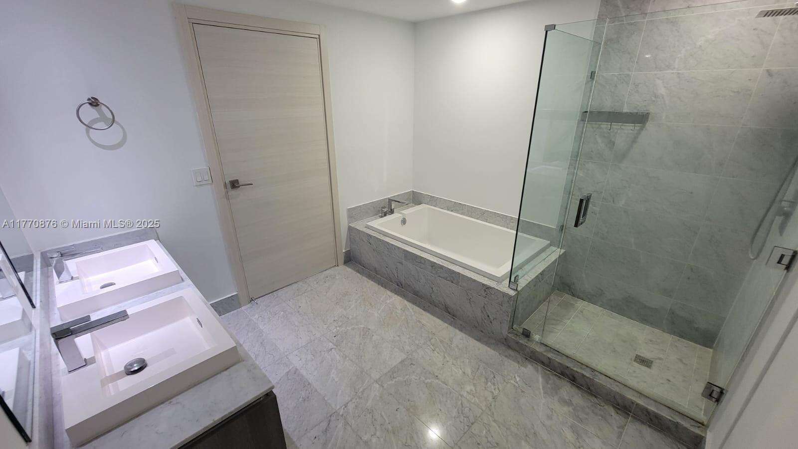 Sls Lux at 801 Miami Ave, Miami, FL 33130 - For Sale photo 14