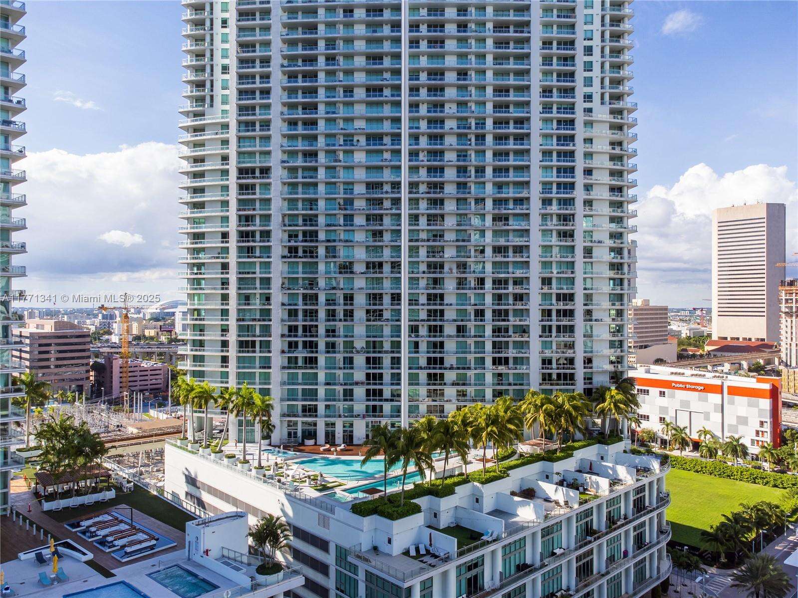 The Ivy at 90 3 St, Miami, FL 33130 - For Sale photo 2