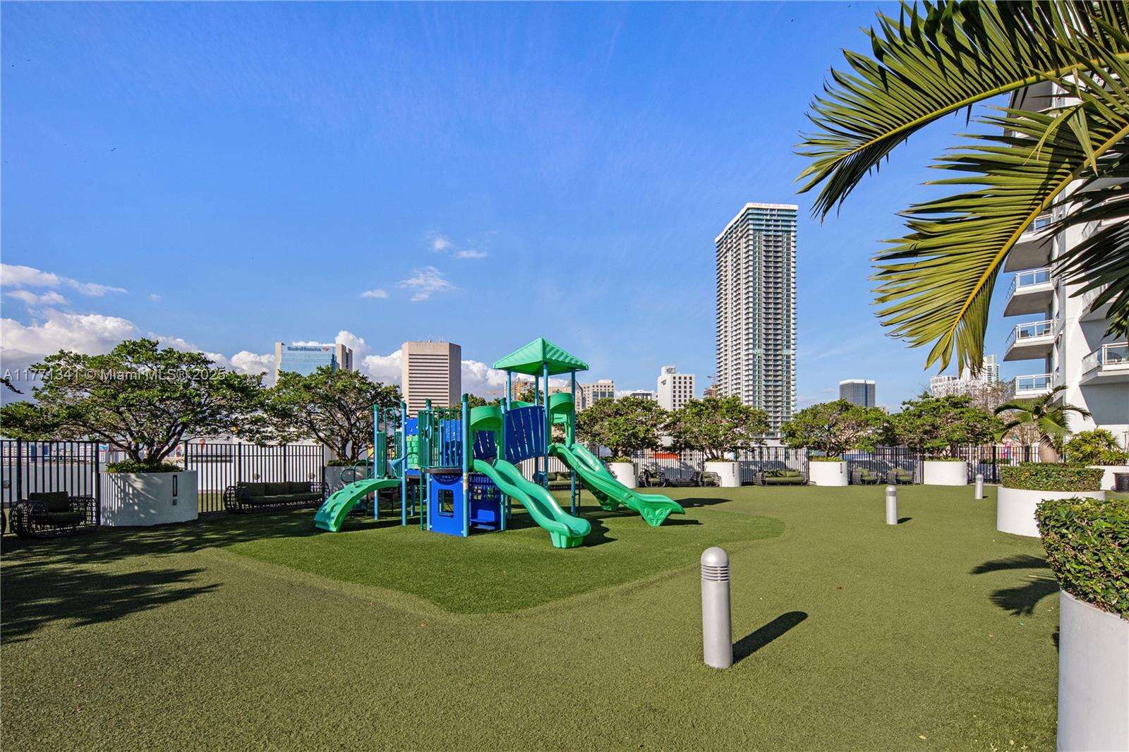 The Ivy at 90 3 St, Miami, FL 33130 - For Sale photo 27