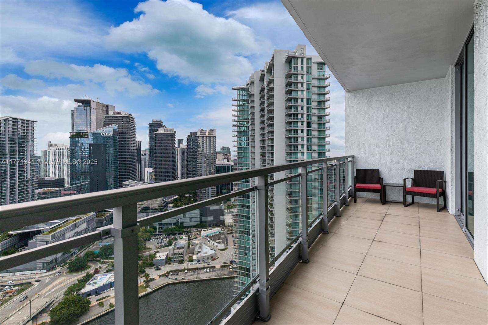 The Ivy at 90 3 St, Miami, FL 33130 - For Sale photo 5