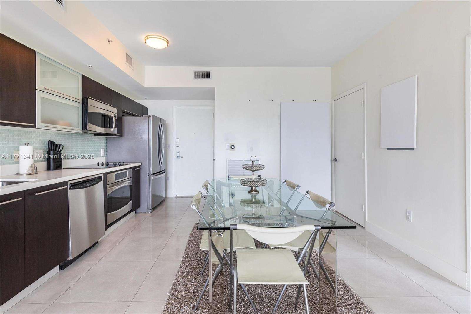 The Ivy at 90 3 St, Miami, FL 33130 - For Sale photo 6