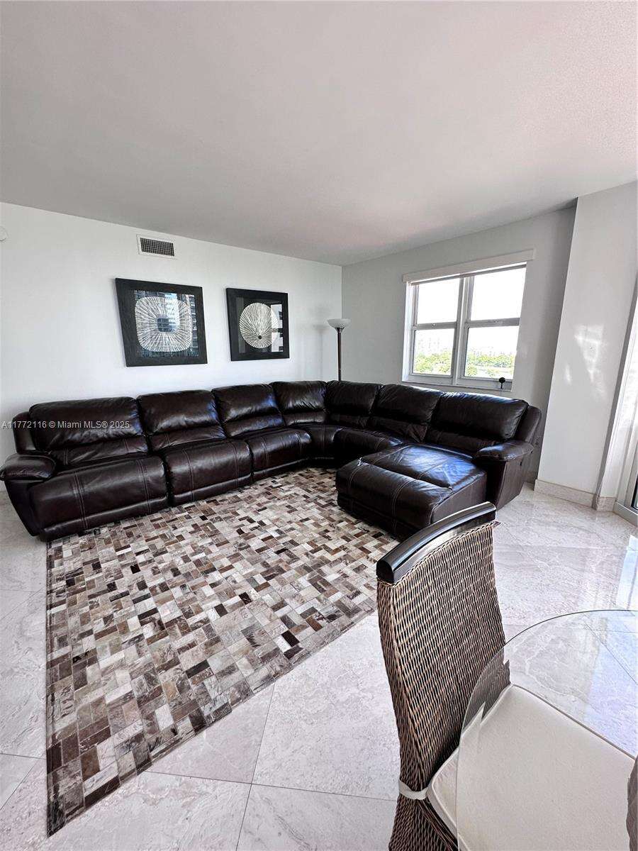Turnberry Village South at 19900 Country Club Dr, Aventura, FL 33180 - For Sale photo 11