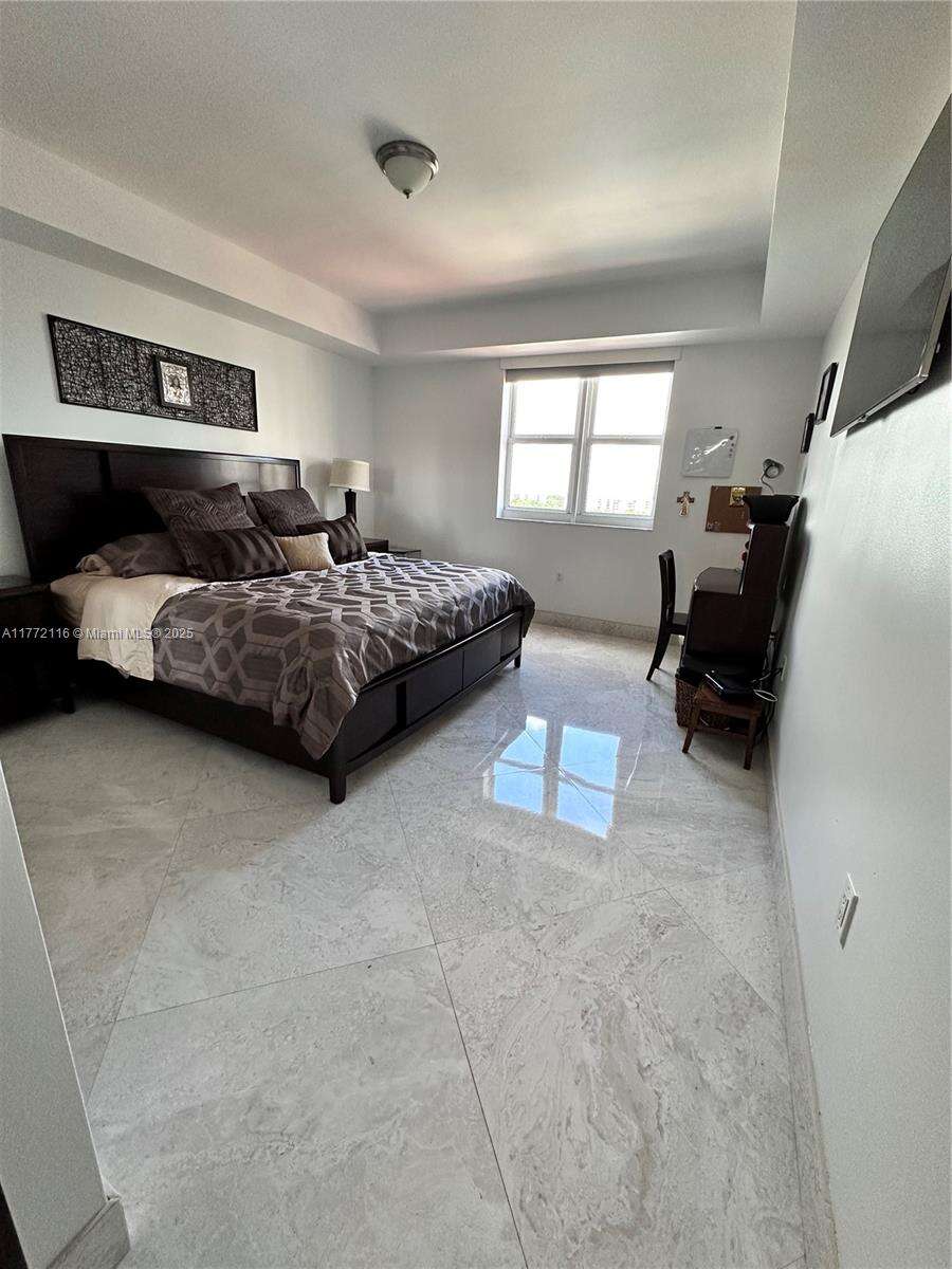 Turnberry Village South at 19900 Country Club Dr, Aventura, FL 33180 - For Sale photo 24