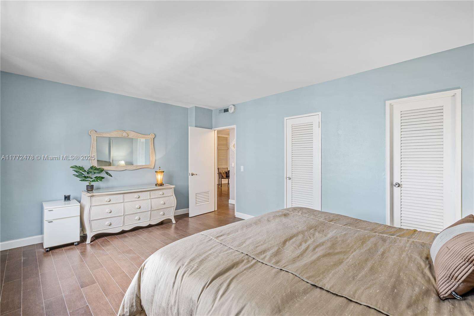 The Plaza at 10185 Collins Ave, Bal Harbour, FL 33154 - For Sale photo 19