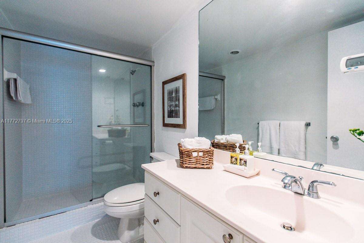 Ocean Reserve at 19370 Collins Ave, Sunny Isles Beach, FL 33160 - For Sale photo 17