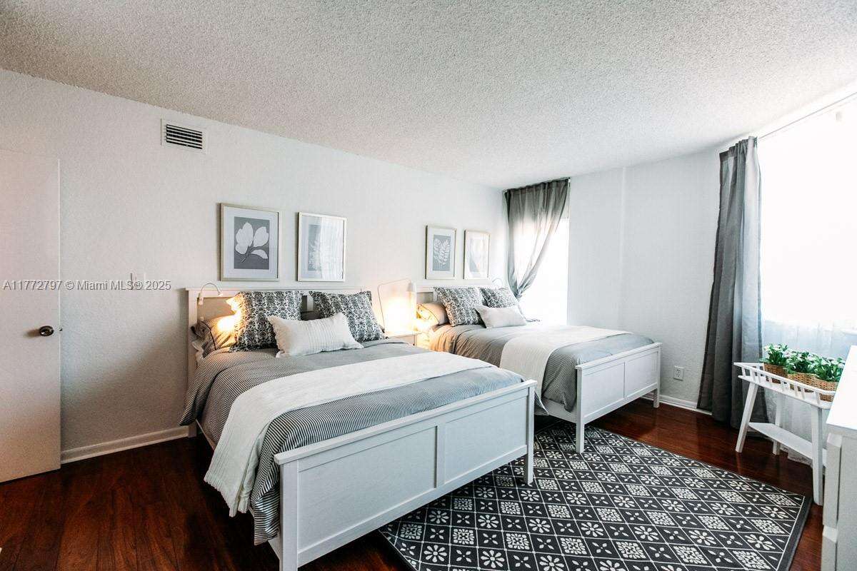 Ocean Reserve at 19370 Collins Ave, Sunny Isles Beach, FL 33160 - For Sale photo 19