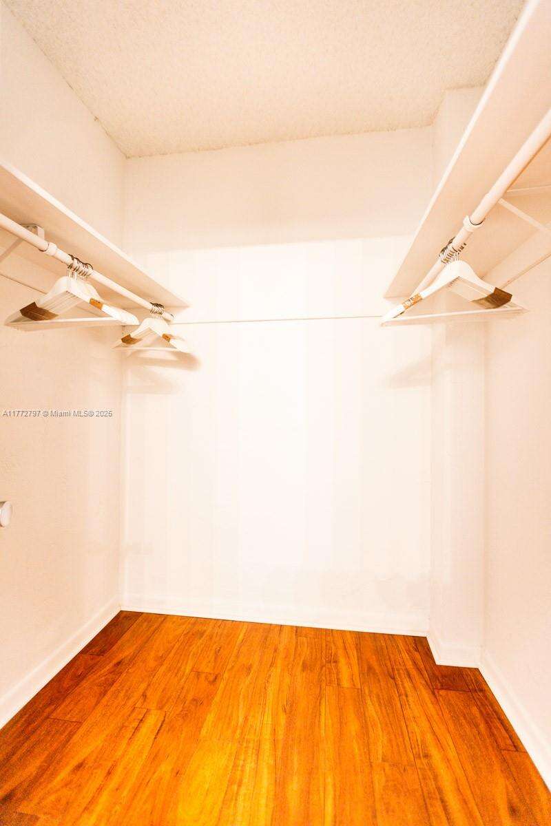 Ocean Reserve at 19370 Collins Ave, Sunny Isles Beach, FL 33160 - For Sale photo 20