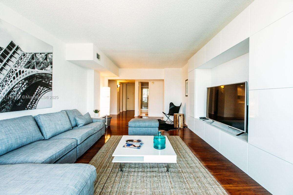 Ocean Reserve at 19370 Collins Ave, Sunny Isles Beach, FL 33160 - For Sale photo 3