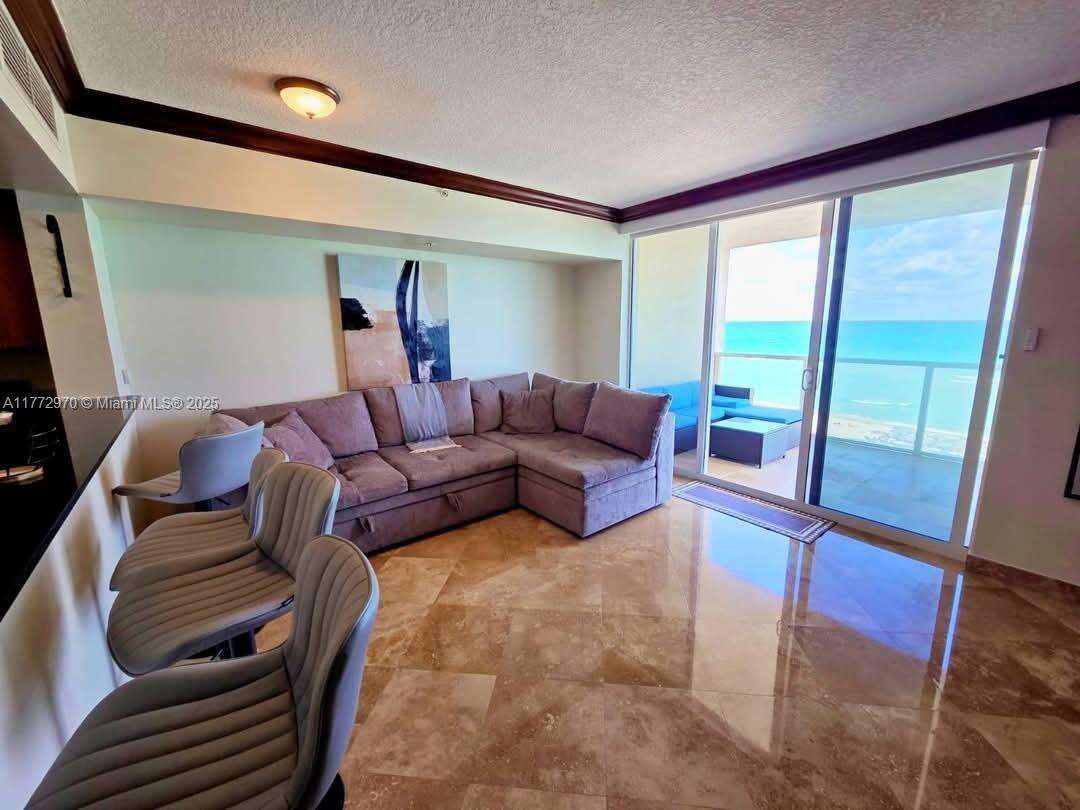La Perla at 16699 Collins Ave, Sunny Isles Beach, FL 33160 - For Sale photo 16