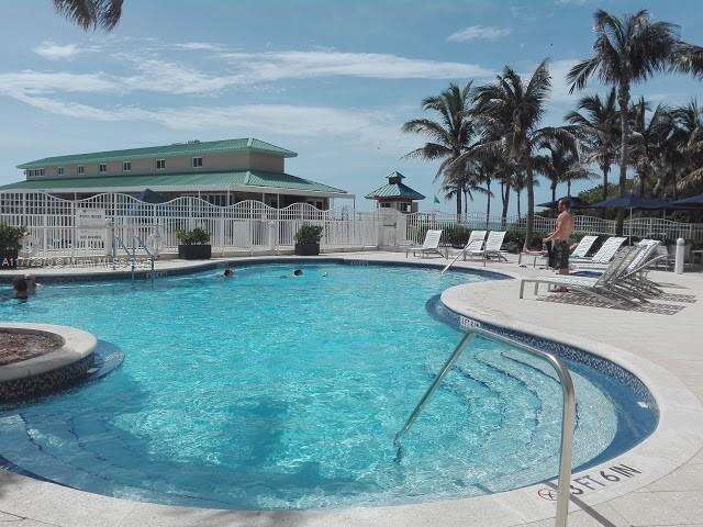 La Perla at 16699 Collins Ave, Sunny Isles Beach, FL 33160 - For Sale photo 18