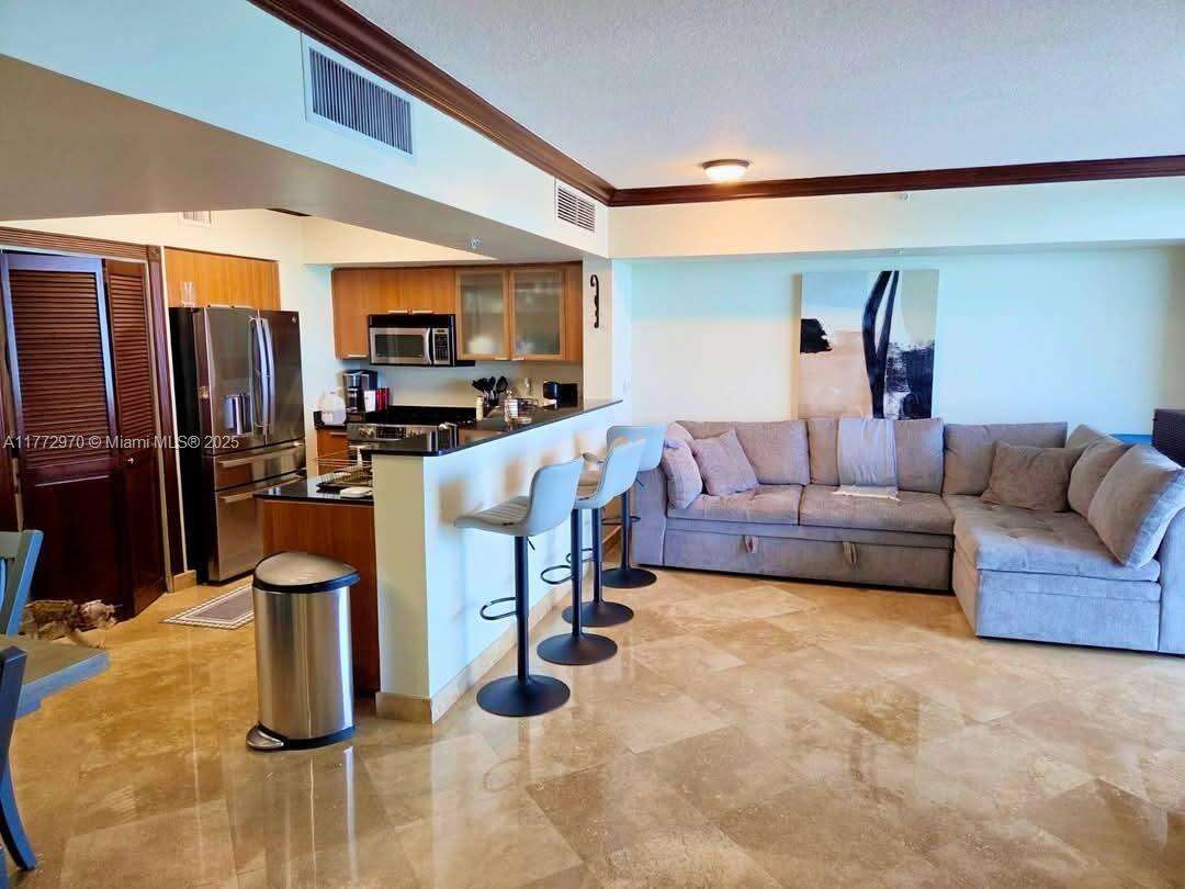 La Perla at 16699 Collins Ave, Sunny Isles Beach, FL 33160 - For Sale photo 5