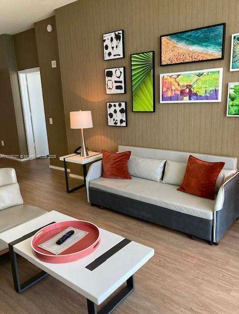 Hyde Resort at 4111 Ocean Dr, Hollywood, FL 33019 - For Sale photo 2