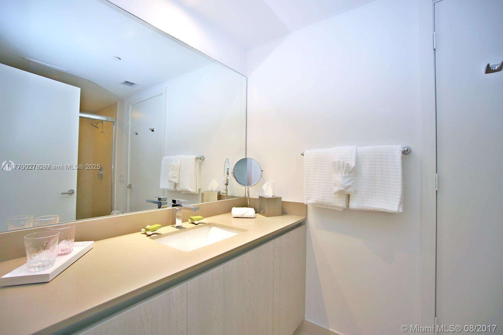 Hyde Resort at 4111 Ocean Dr, Hollywood, FL 33019 - For Sale photo 25