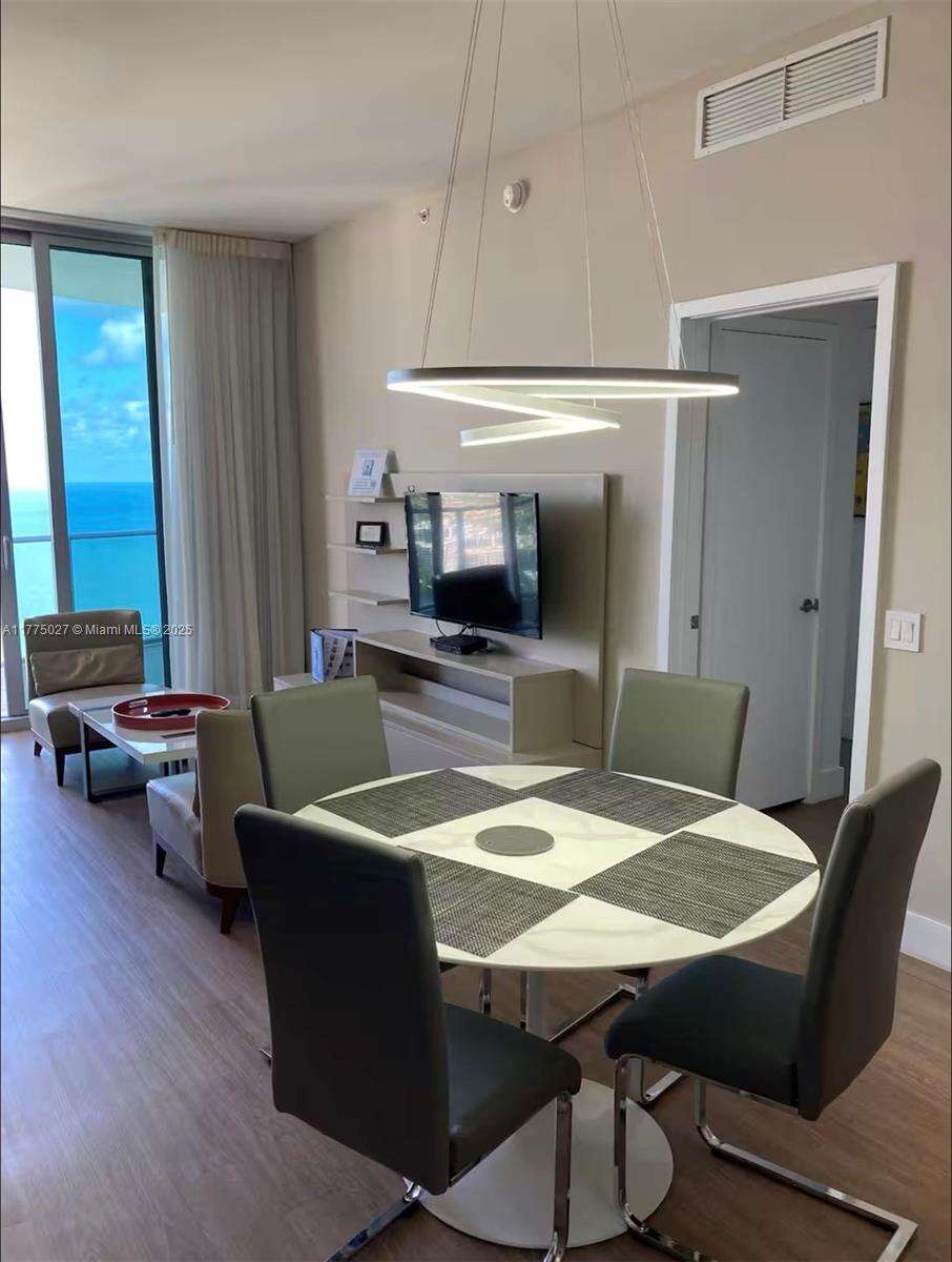 Hyde Resort at 4111 Ocean Dr, Hollywood, FL 33019 - For Sale photo 6