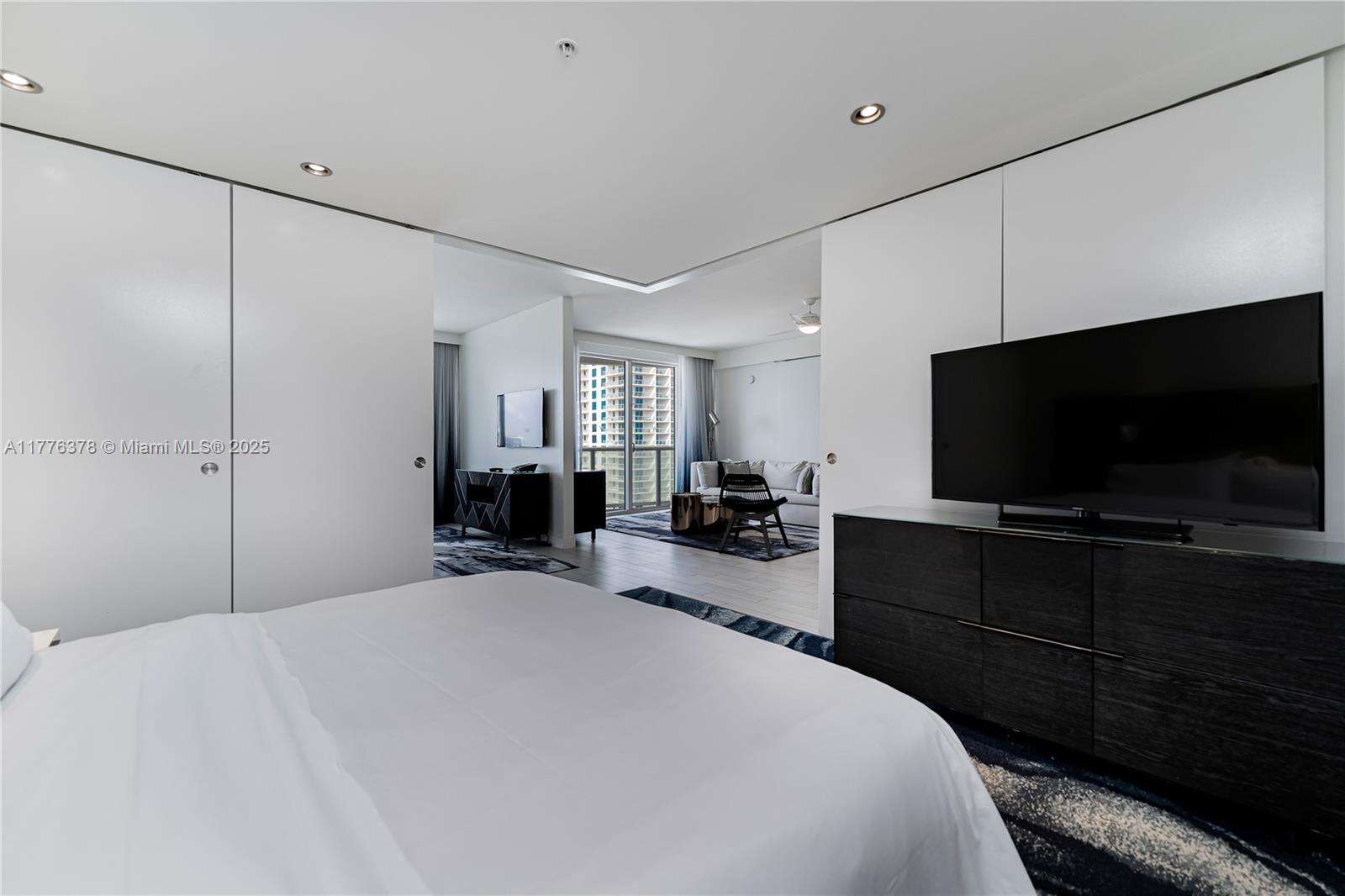 The W Hotel Residences at 3101 Bayshore Dr, Fort Lauderdale, FL 33304 - For Sale photo 40