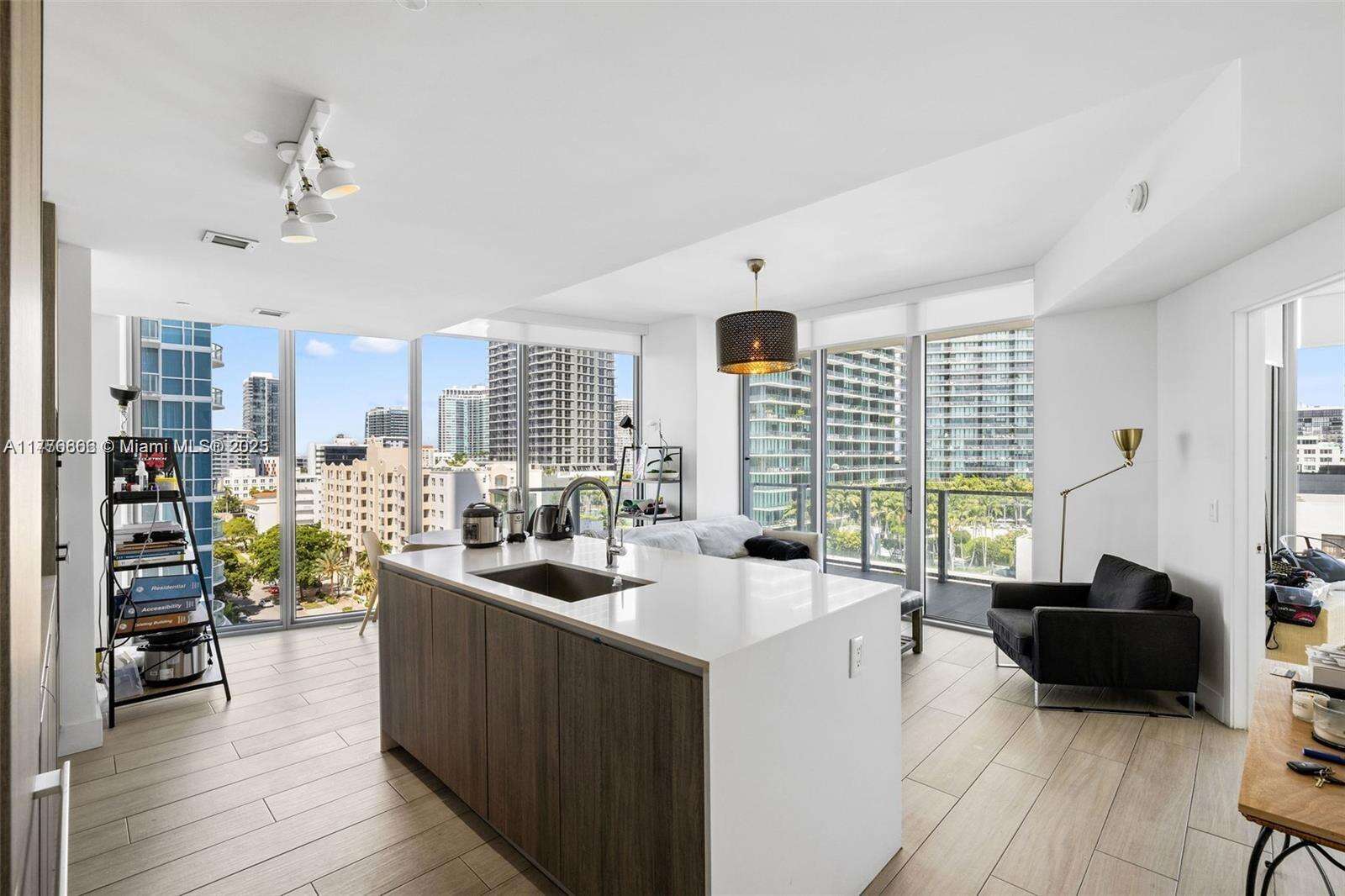 Biscayne Beach at 2900 7 Ave, Miami, FL 33137 - For Sale photo 3