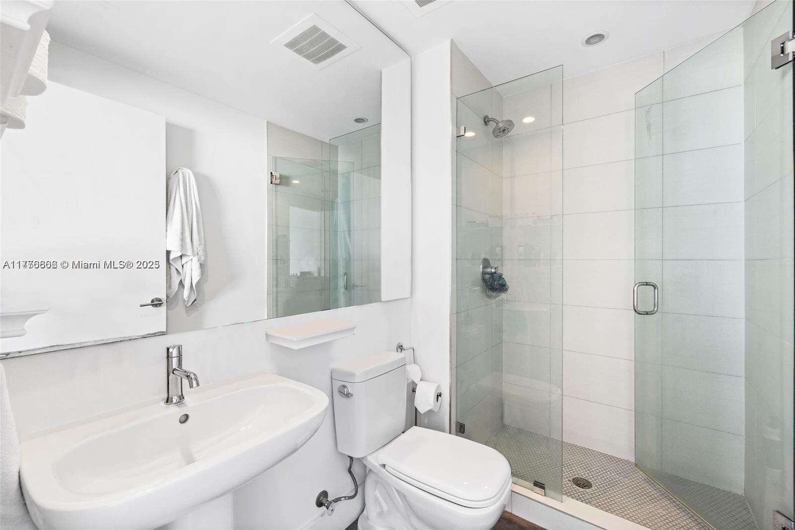 Biscayne Beach at 2900 7 Ave, Miami, FL 33137 - For Sale photo 25