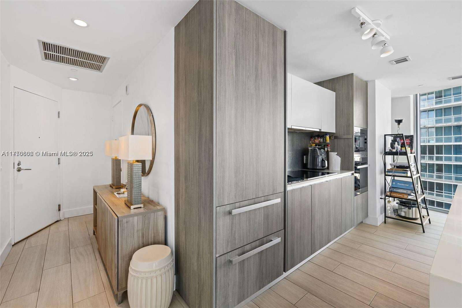 Biscayne Beach at 2900 7 Ave, Miami, FL 33137 - For Sale photo 6