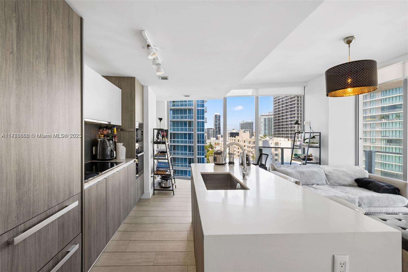 Biscayne Beach at 2900 7 Ave, Miami, FL 33137 - For Sale photo 7