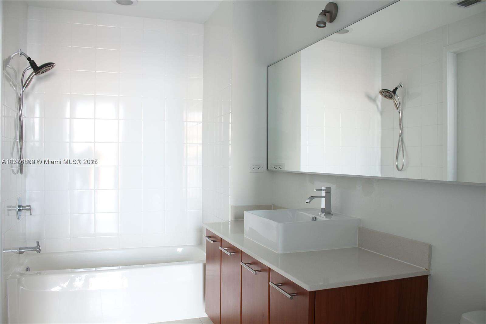 Four Midtown at 3301 1 Ave, Miami, FL 33137 - For Sale photo 15