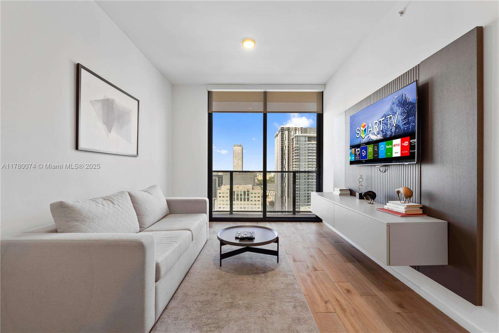 The Elser at 398 5 St, Miami, FL 33132 - For Sale photo 5
