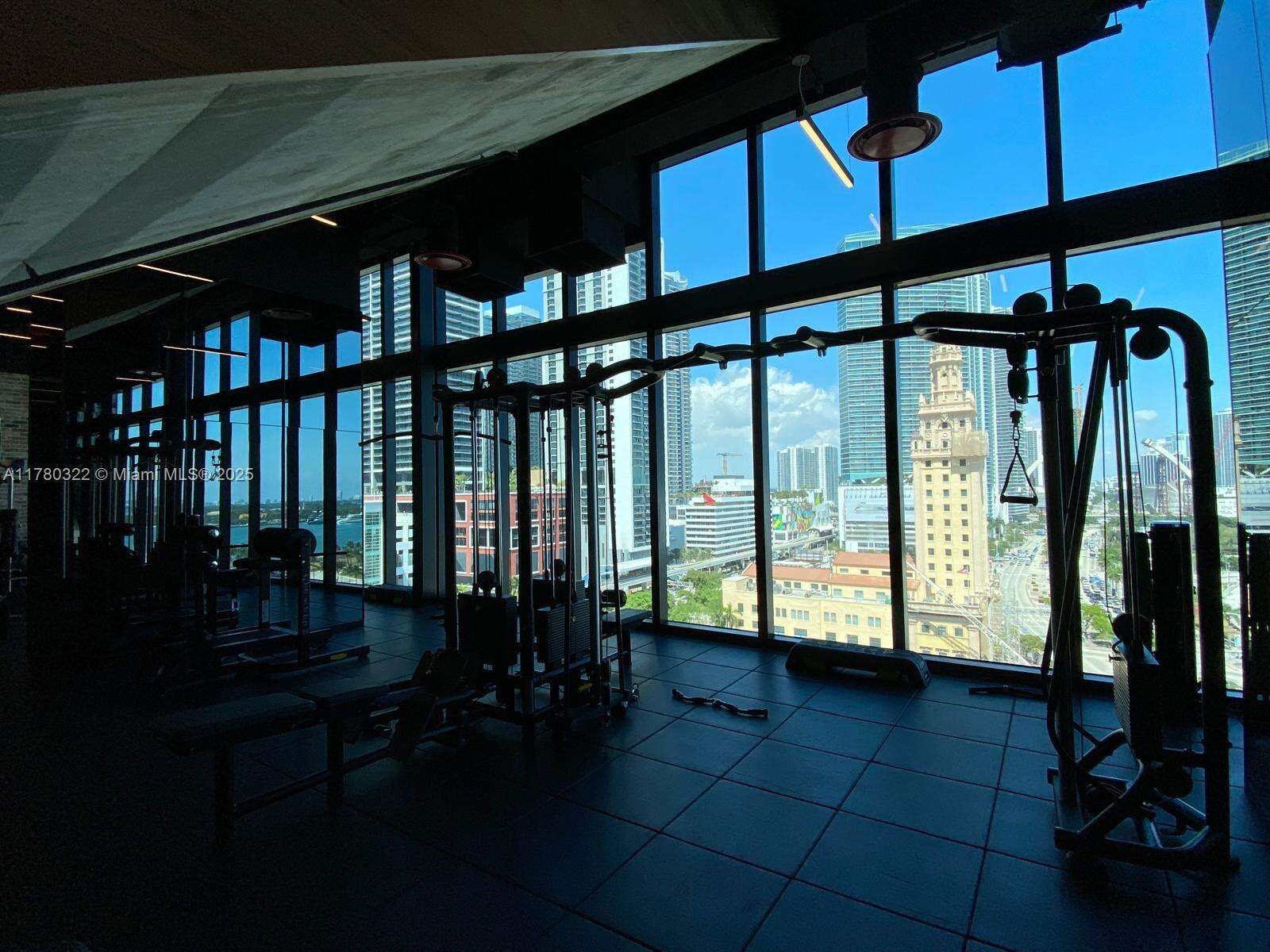 398 NE 5TH STREET - 398 5th St, Miami, FL 33132 | Picture 23