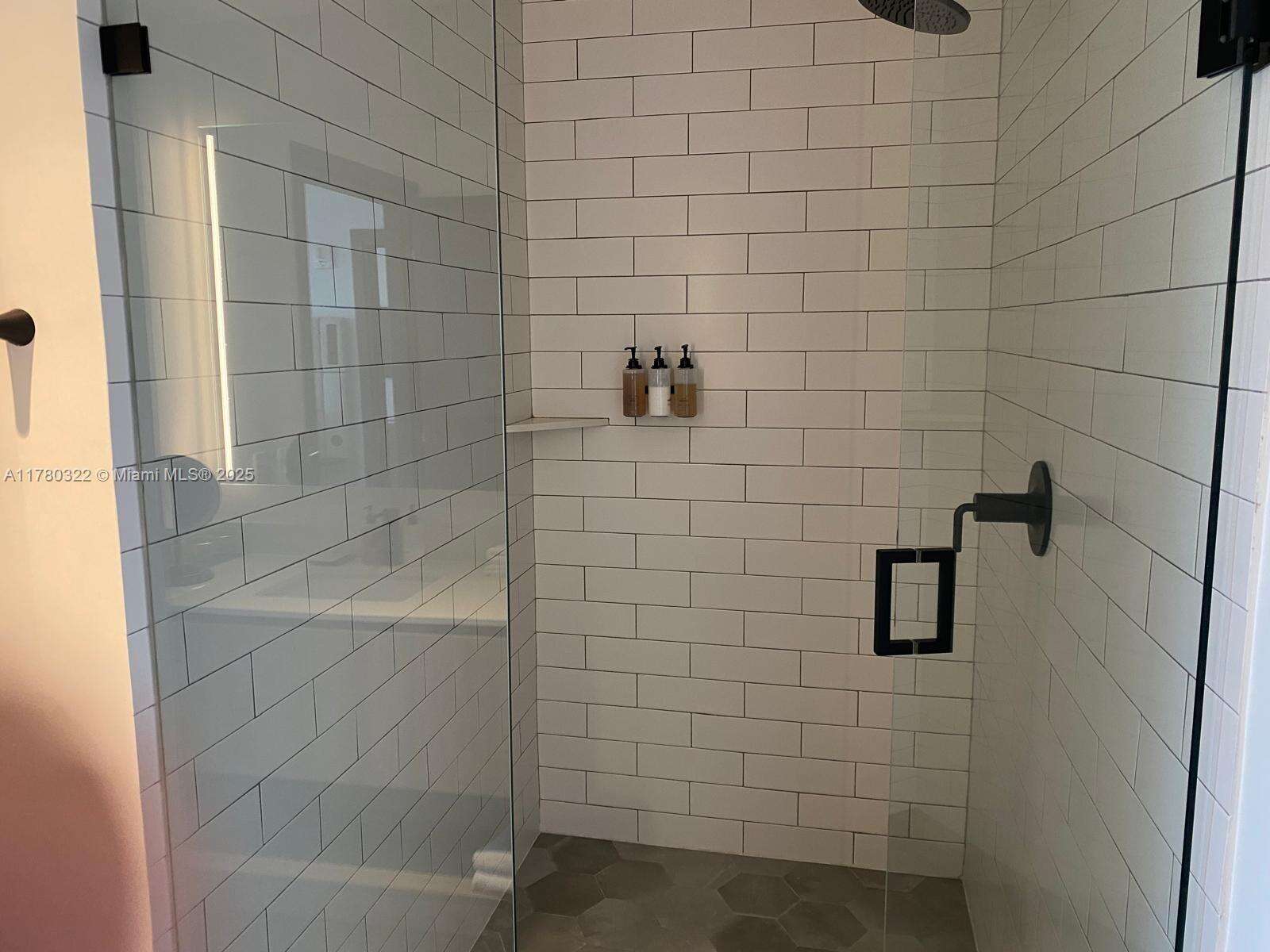 398 NE 5TH STREET - 398 5th St, Miami, FL 33132 | Picture 9