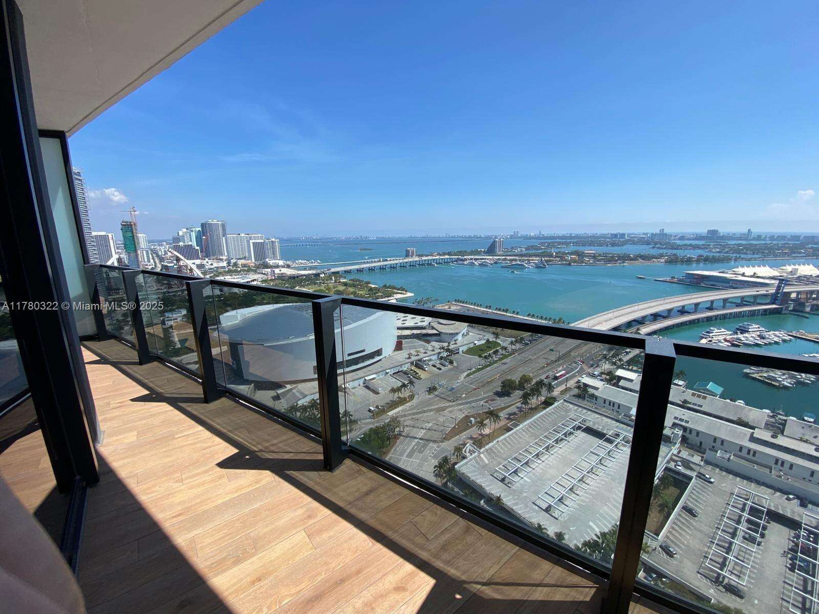 398 NE 5TH STREET - 398 5th St, Miami, FL 33132 | Picture 10