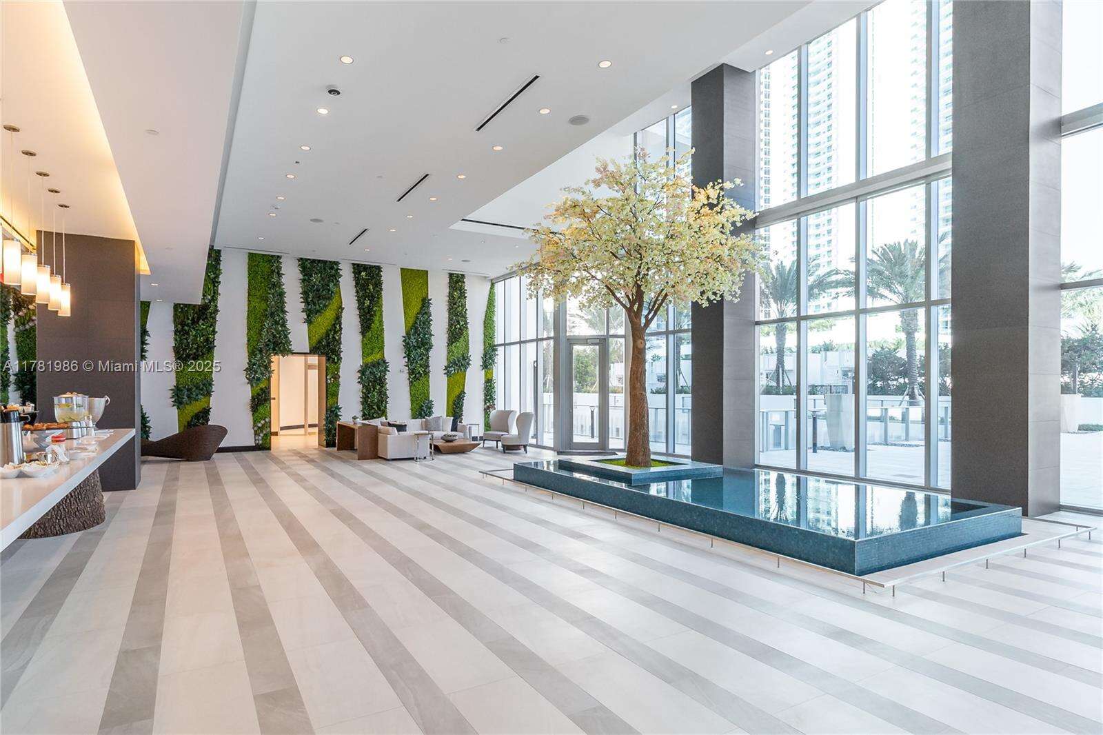 Paramount Miami Worldcenter at 851 1 Ave, Miami, FL 33132 - For Sale photo 18