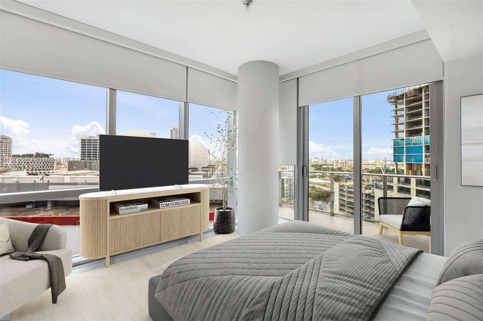 Paramount Miami Worldcenter at 851 1 Ave, Miami, FL 33132 - For Sale photo 5
