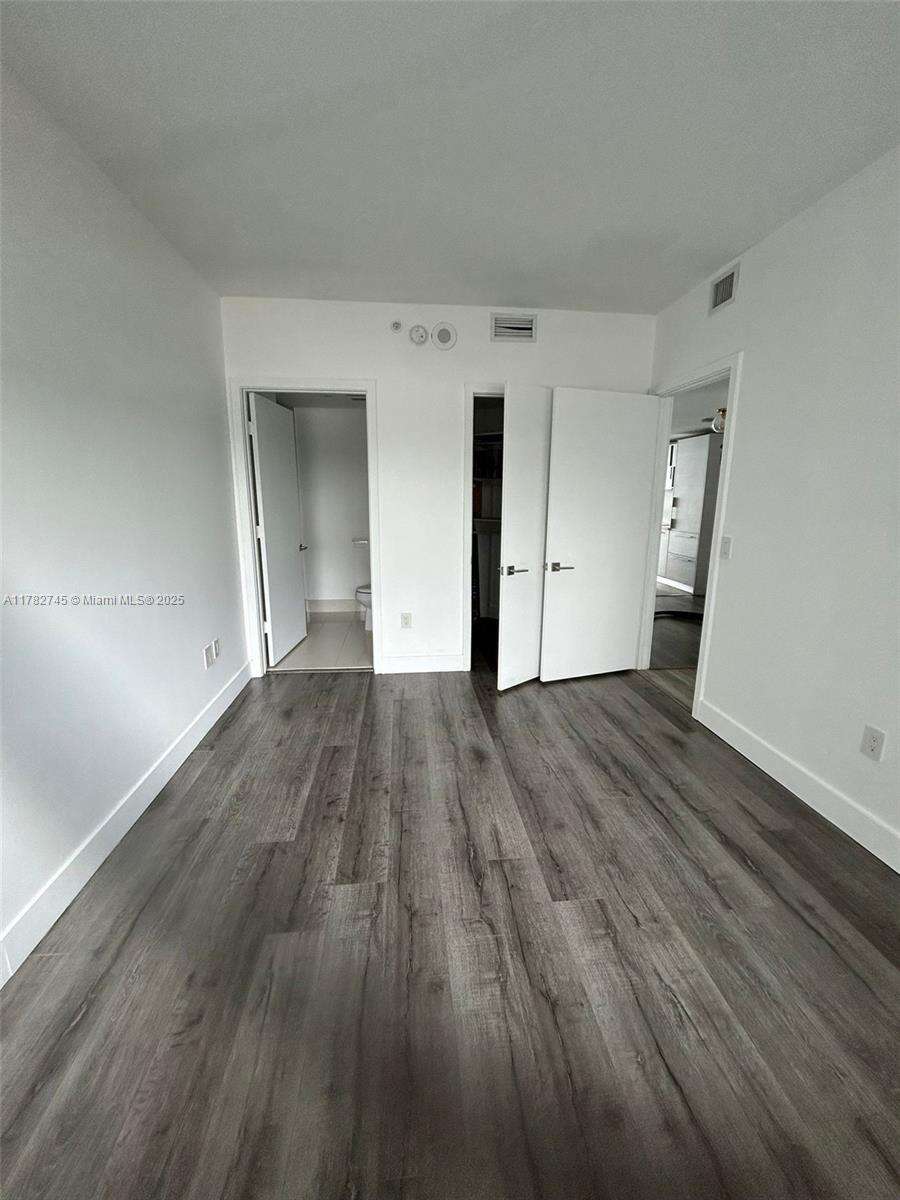 Paraiso Bay at Miami, FL 33137 - For Sale photo 8