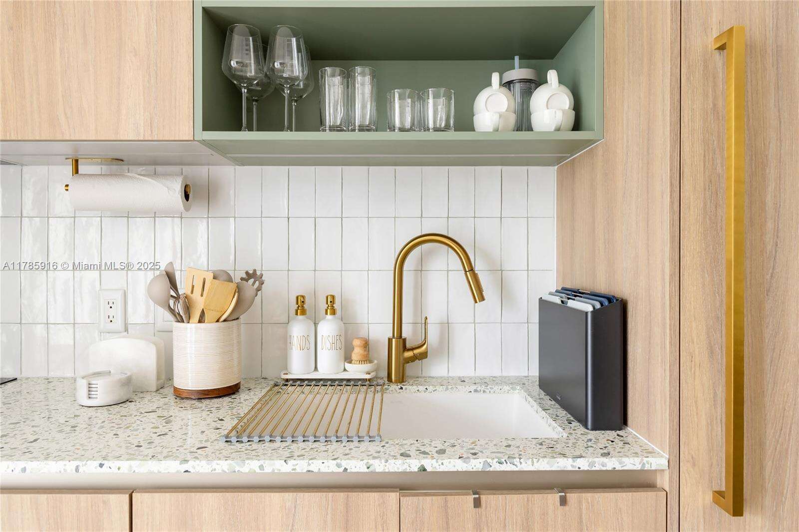 159 NE 6TH STREET - 159 6th St, Miami, FL 33132 | Picture 13