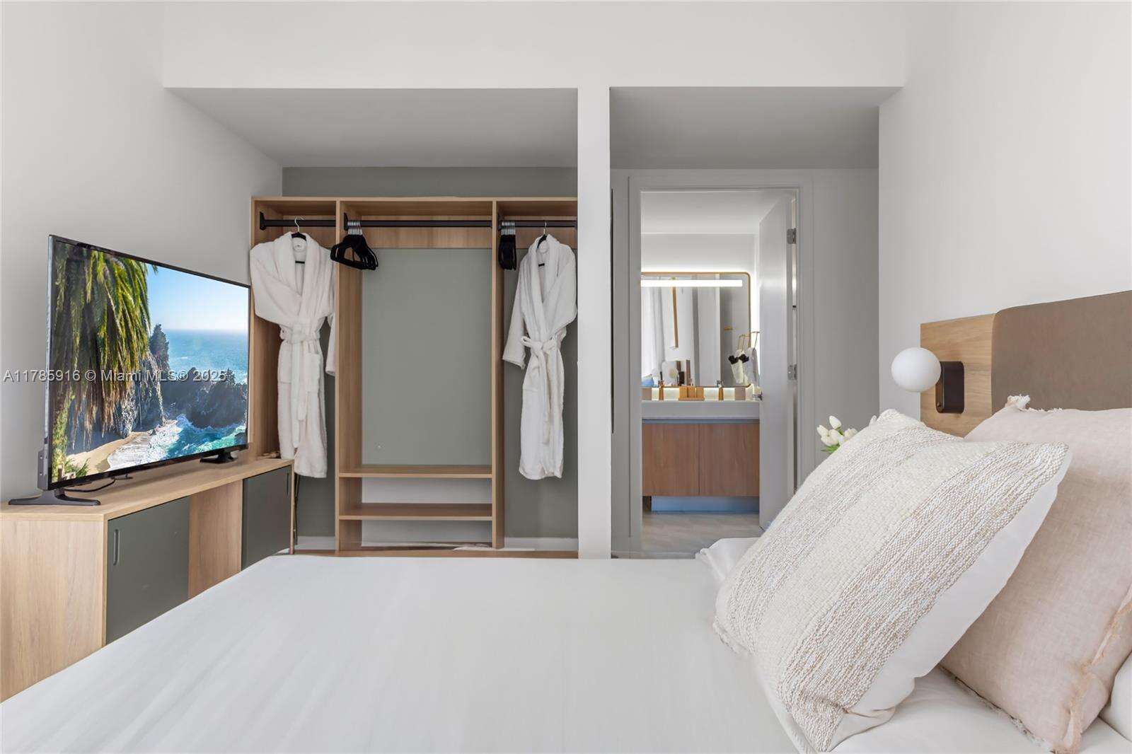 159 NE 6TH STREET - 159 6th St, Miami, FL 33132 | Picture 33