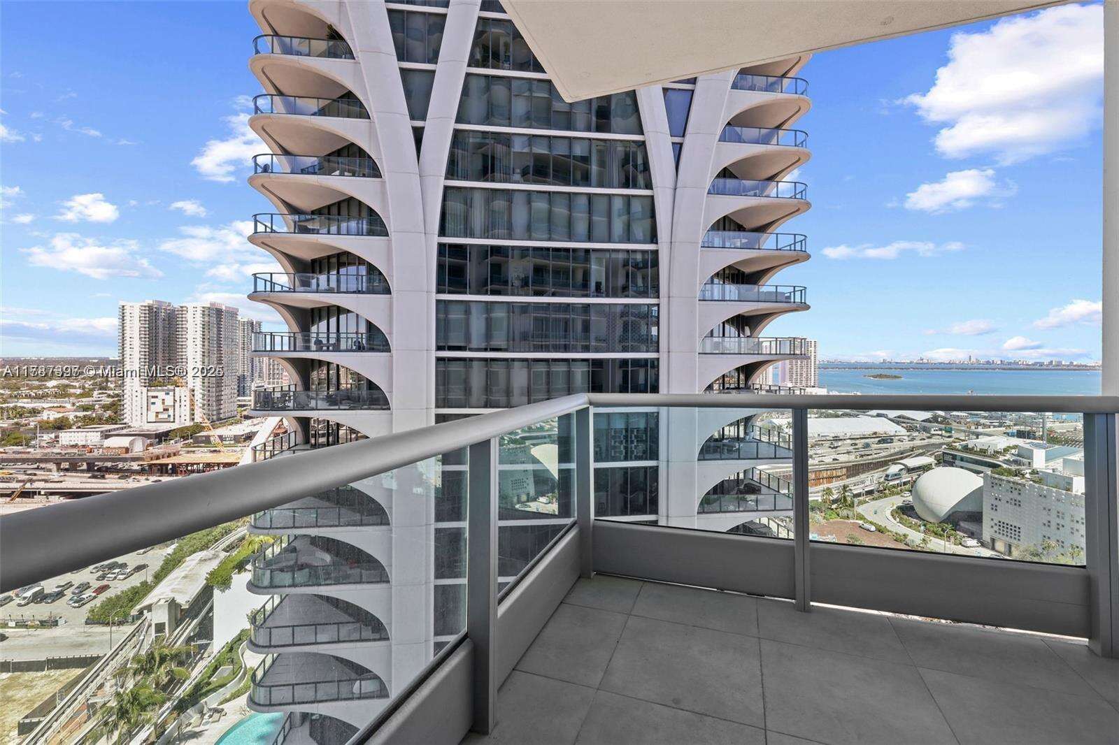900 Biscayne at 900 Biscayne Blvd, Miami, FL 33132 - For Sale photo 12