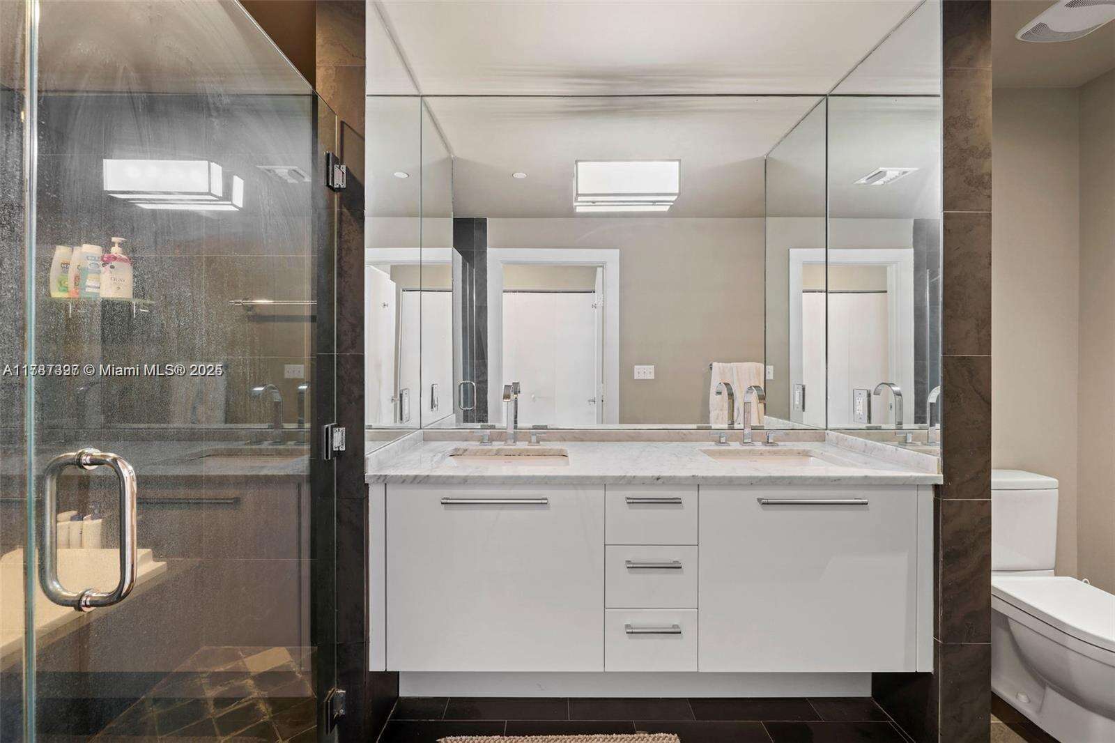 900 Biscayne at 900 Biscayne Blvd, Miami, FL 33132 - For Sale photo 15