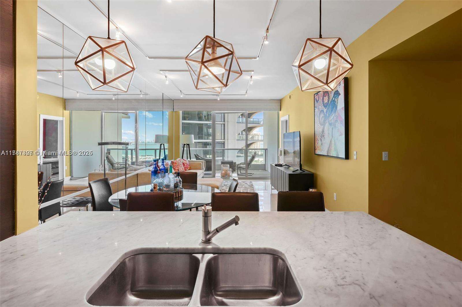 900 Biscayne at 900 Biscayne Blvd, Miami, FL 33132 - For Sale photo 4