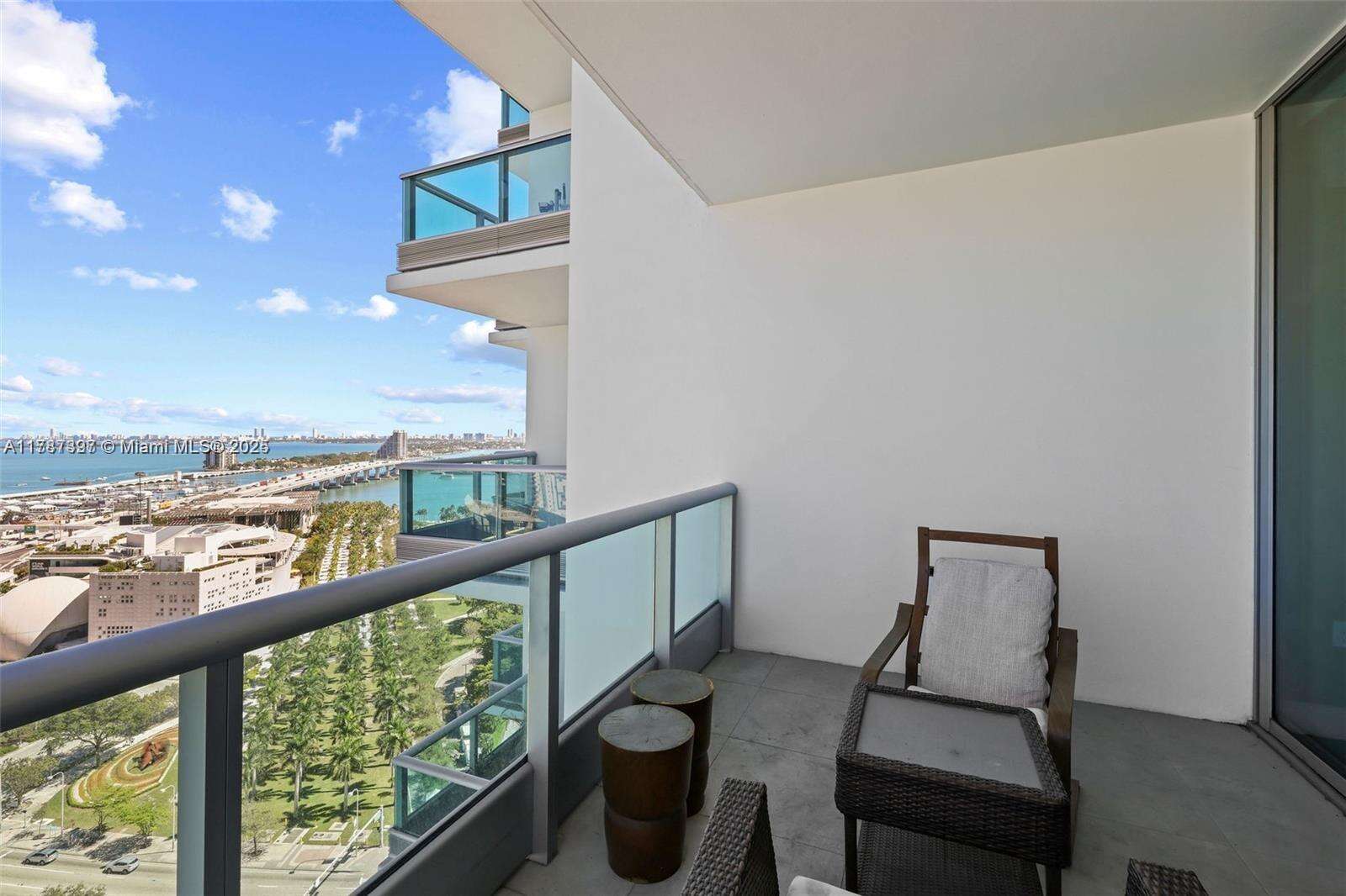 900 Biscayne at 900 Biscayne Blvd, Miami, FL 33132 - For Sale photo 9