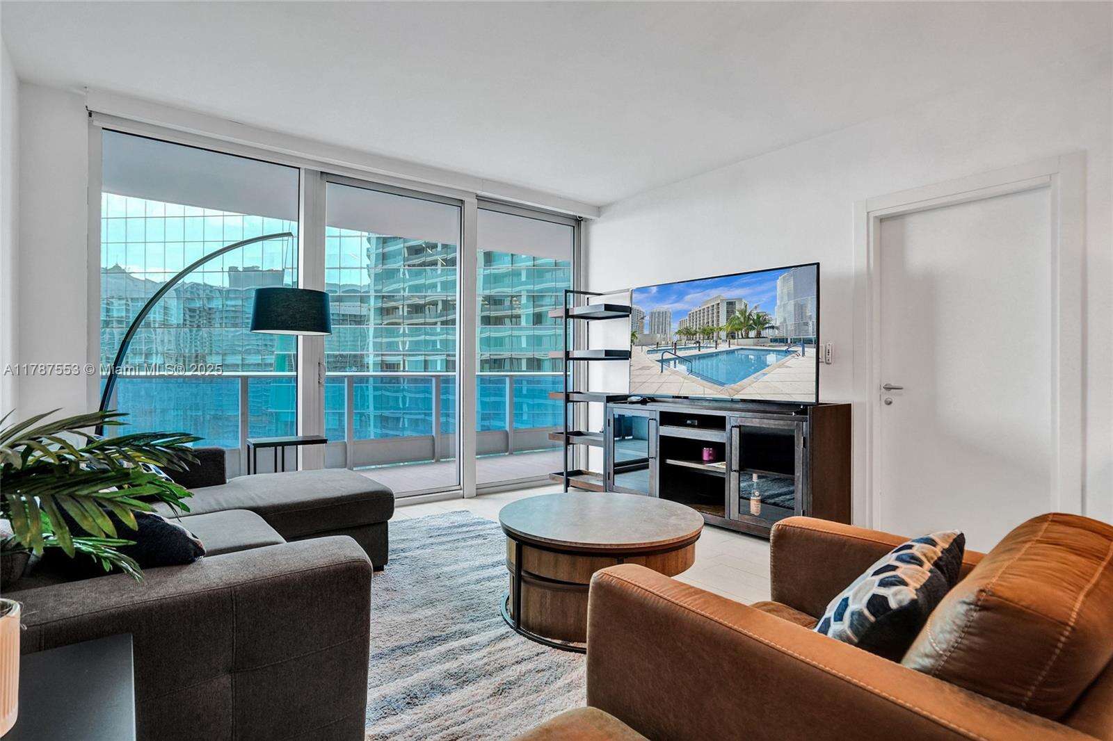 Epic Residences at 200 Biscayne Blvd Way, Miami, FL 33131 - For Sale photo 1