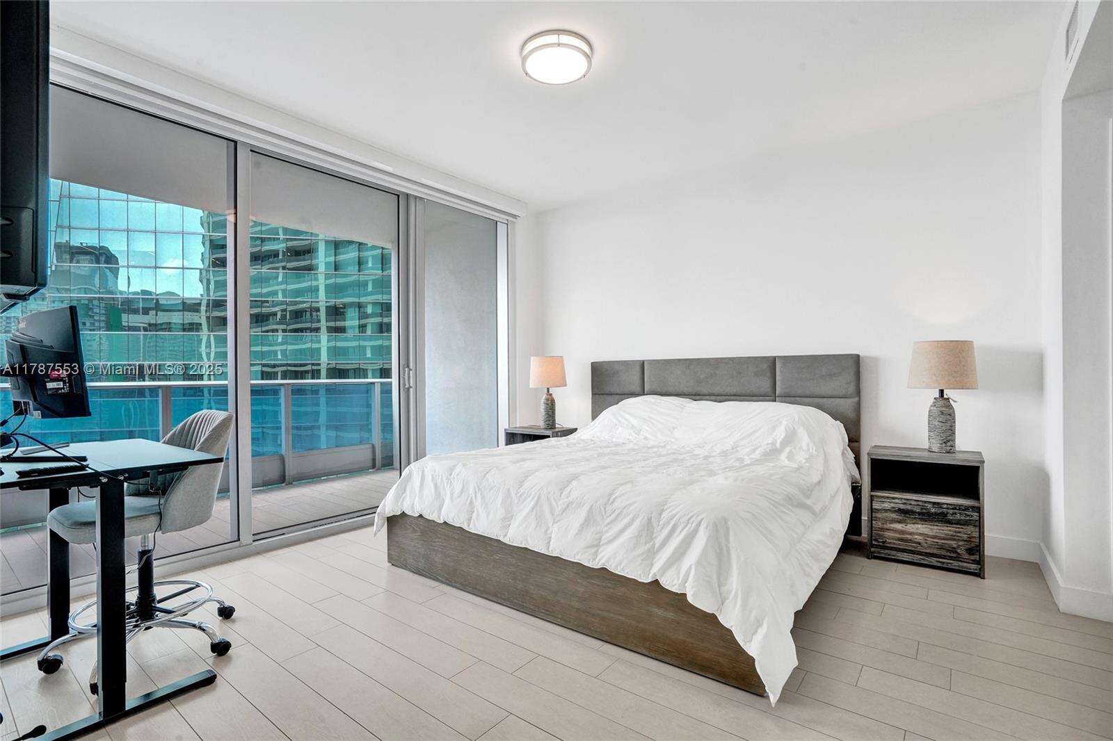 Epic Residences at 200 Biscayne Blvd Way, Miami, FL 33131 - For Sale photo 12