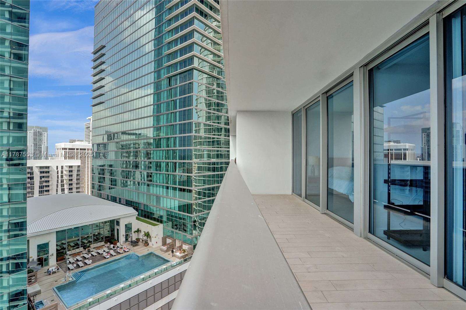Epic Residences at 200 Biscayne Blvd Way, Miami, FL 33131 - For Sale photo 9