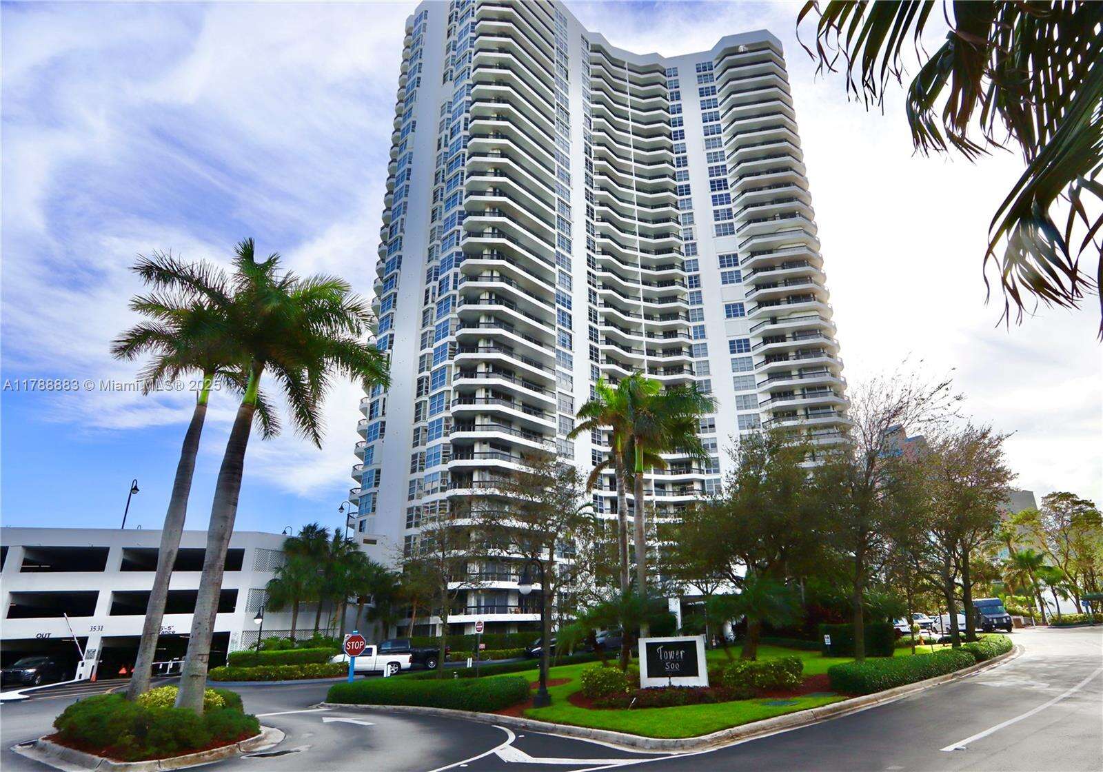 Mystic Pointe Tower 500 at 3530 Mystic Pointe Dr, Aventura, FL 33180 - For Sale photo 26