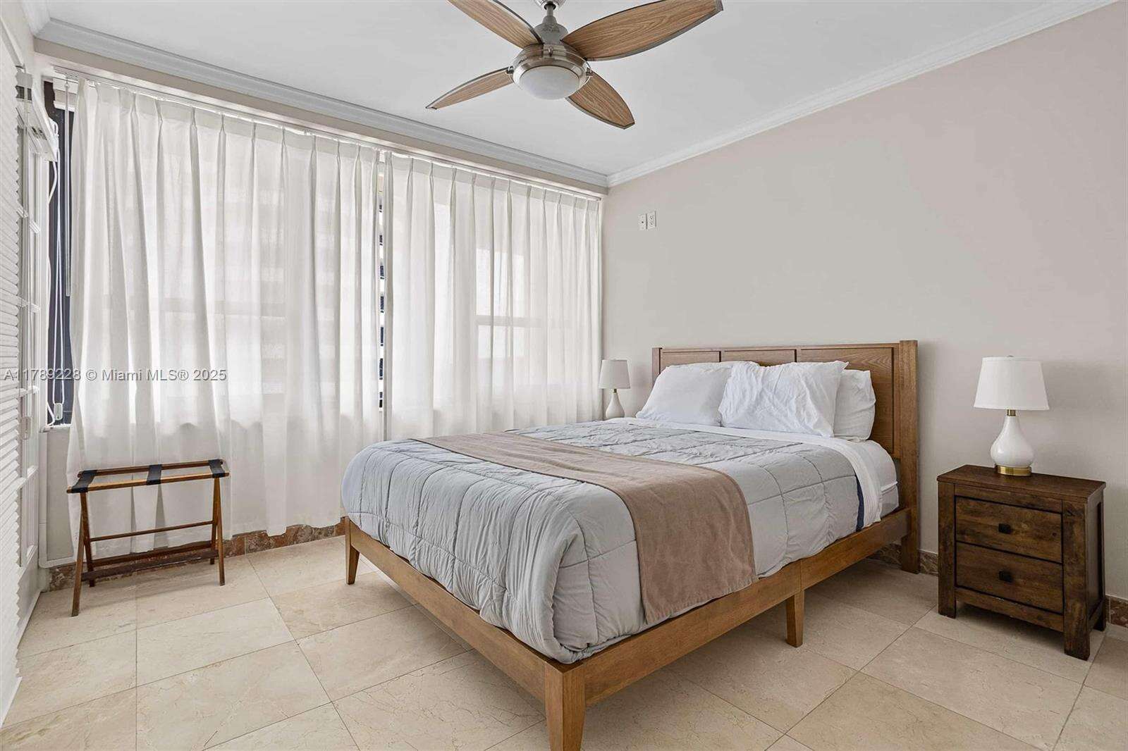 The Alexander at 5225 Collins Ave, Miami Beach, FL 33140 - For Sale photo 14