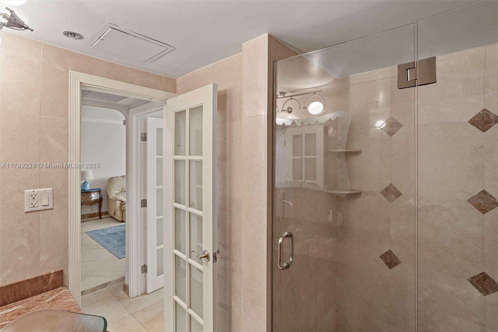 The Alexander at 5225 Collins Ave, Miami Beach, FL 33140 - For Sale photo 16