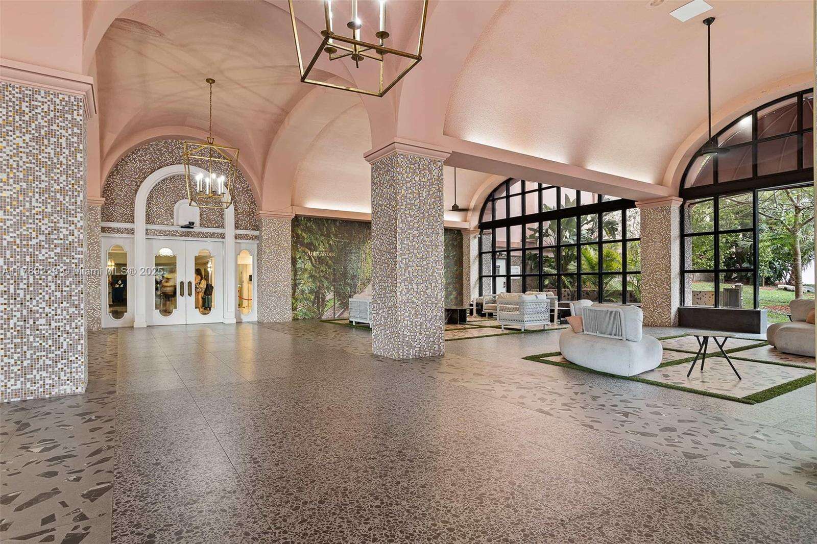 The Alexander at 5225 Collins Ave, Miami Beach, FL 33140 - For Sale photo 24