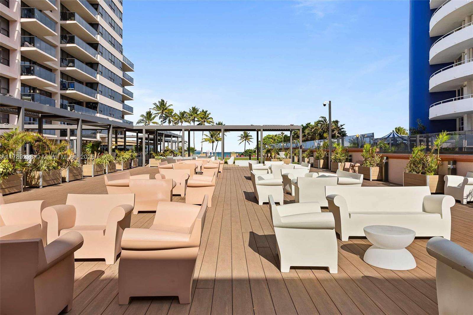 The Alexander at 5225 Collins Ave, Miami Beach, FL 33140 - For Sale photo 29
